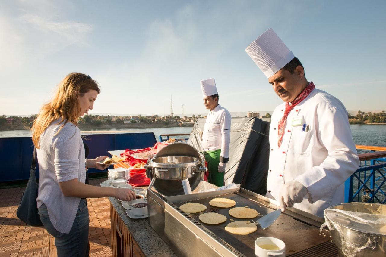 M/S Esmeralda Nile Cruise - 4 Or 7 Nights From Luxor Each Monday And 03 Nights From Aswan Each Friday Buitenkant foto
