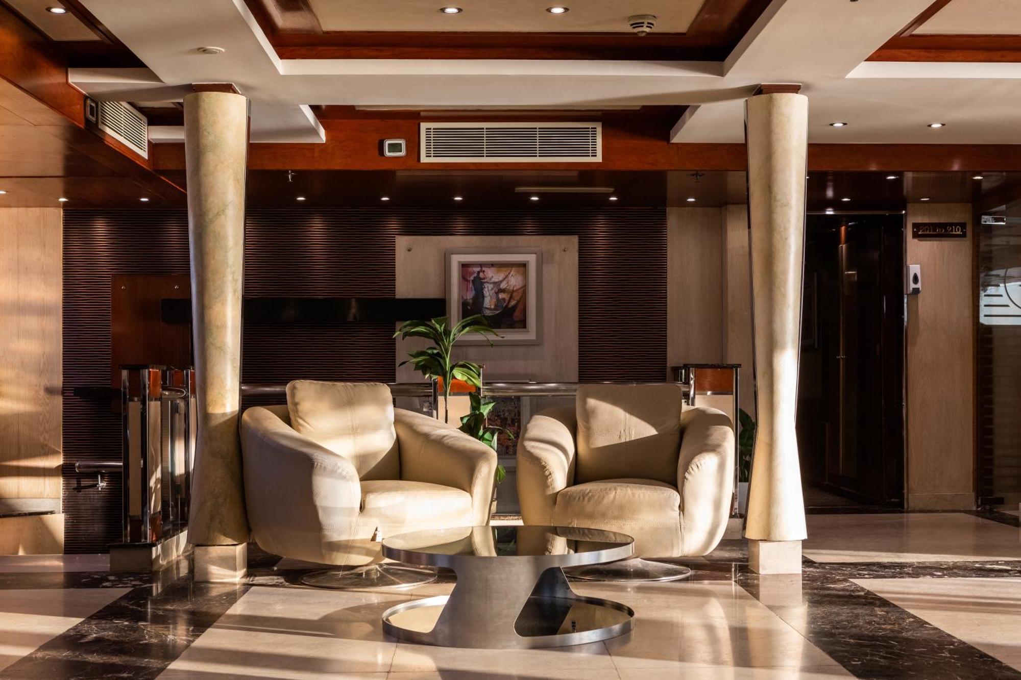 M/S Esmeralda Nile Cruise - 4 Or 7 Nights From Luxor Each Monday And 03 Nights From Aswan Each Friday Buitenkant foto