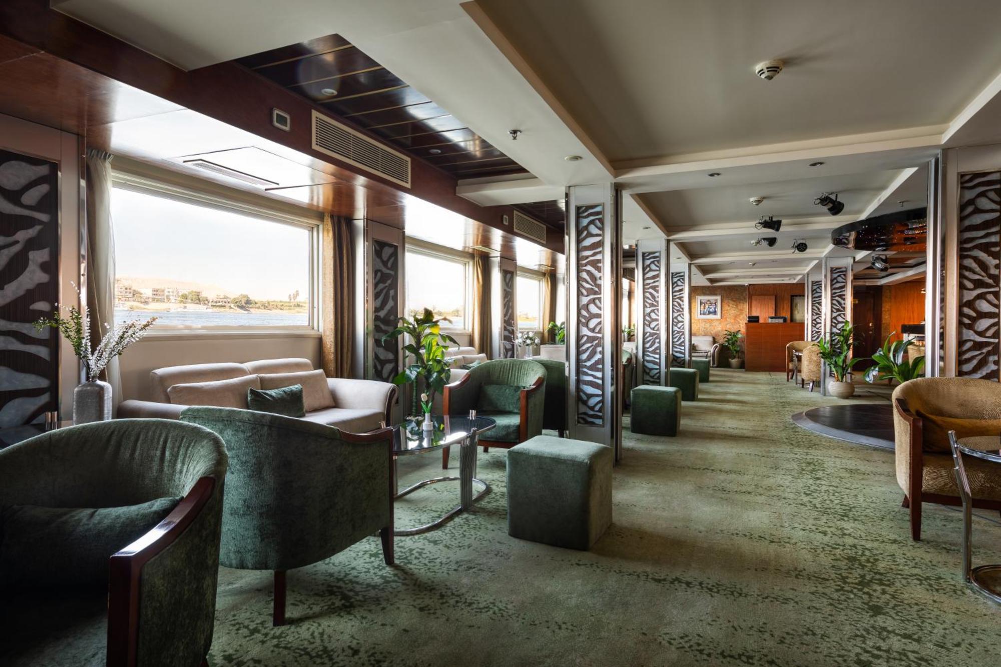 M/S Esmeralda Nile Cruise - 4 Or 7 Nights From Luxor Each Monday And 03 Nights From Aswan Each Friday Buitenkant foto